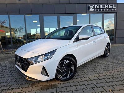 Weiß Gebraucht 2021 Hyundai i20 Limousine | 14.399 € (Fairer Preis)