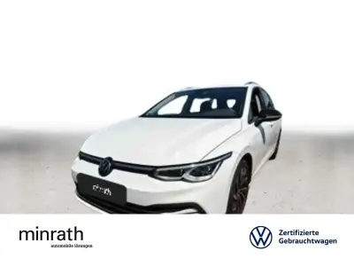 Gebraucht VW Golf VIII Active 110 PS (80 kW) 2023 Weiß Kombi