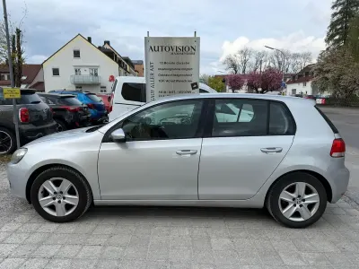 Usata VW Golf VI Comfortline 110 CV (80 kW) 2009 Argento Utilitaria