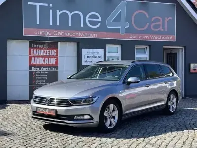 Second-hand VW Passat 120 CP (88 kW) 2017 Argintiu Break