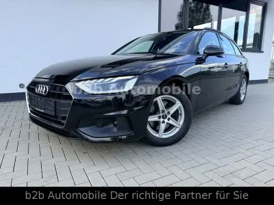 Gebraucht Audi A4 Sport 163 PS (119 kW) 2024 Schwarz Kombi