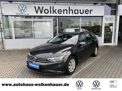 Gebraucht VW Passat 122 PS (89 kW) 2022 Mangangrau (metallic) Kombi