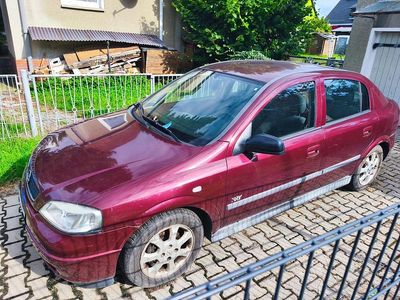 Rot Gebraucht 2003 Opel Astra Kleinwagen | 800 € (Fairer Preis)