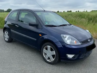 Gebraucht Ford Fiesta 68 PS (50 kW) 2007 Blau Kleinwagen
