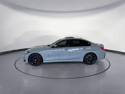 Gebraucht BMW 330 M Sport 245 PS (180 kW) 2025 Grau Limousine