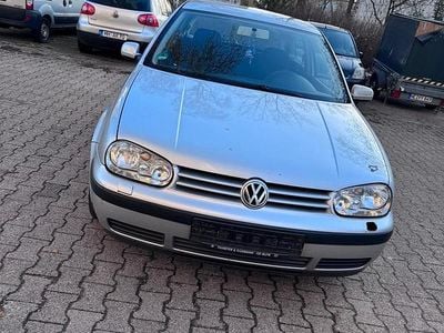 Gebraucht VW Golf IV 75 PS (55 kW) 2002 Grau Limousine