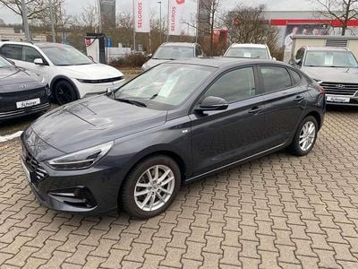 Gebraucht Hyundai i30 Turbo 159 PS (116 kW) 2021 Dark knight / mic Kleinwagen