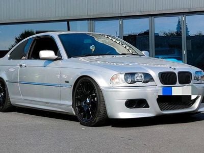 BMW 323