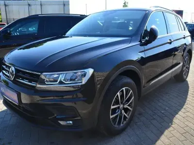 Gebraucht VW Tiguan Comfortline 190 PS (139 kW) 2019 Deep black perleffekt SUV