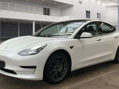 Gebraucht Tesla Model 3 RWD 239 kW (325 PS) 2022 Schwarz (metallic) Limousine