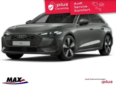 Gebraucht Audi A5 Comfort 204 PS (150 kW) 2025 Grau Kombi
