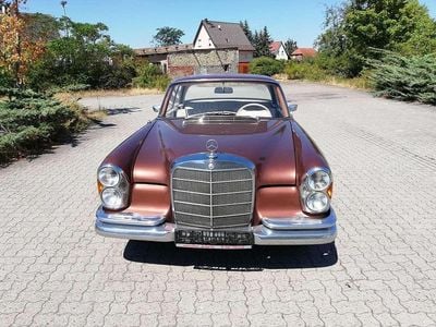 Usata Mercedes 280 160 CV (117 kW) 1968
