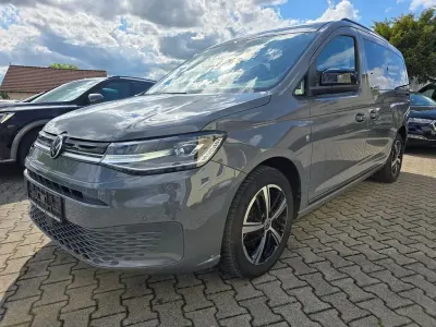 Gebraucht VW Caddy Maxi Dark Label 114 PS (83 kW) 2022 Grau Van / Kleinbus