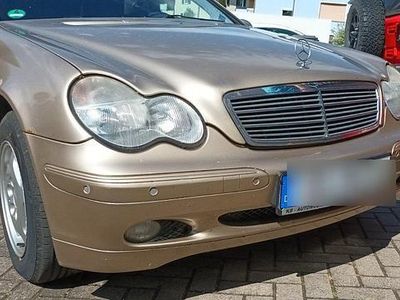 Mercedes C220