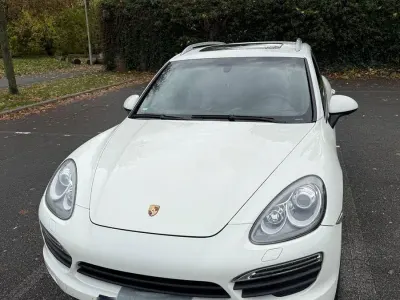 Gebraucht Porsche Cayenne S 400 PS (294 kW) 2010 Weiß SUV