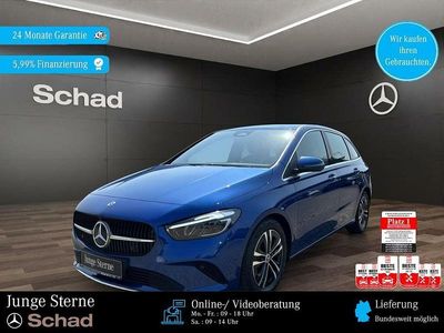 Gebraucht Mercedes B200 163 PS (119 kW) 2024 Blau Kleinwagen