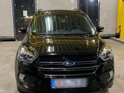 Gebraucht Ford Kuga ST-Line 179 PS (131 kW) 2018 Schwarz SUV