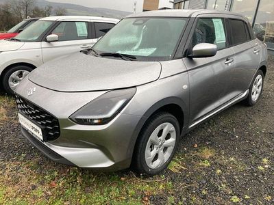Neu Suzuki Swift Comfort 83 PS (61 kW) 2025 Silber Limousine