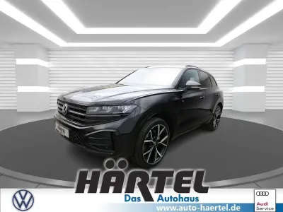Neu VW Touareg Edition 286 PS (210 kW) 2026 Grenadillschwarz (black), metallic SUV
