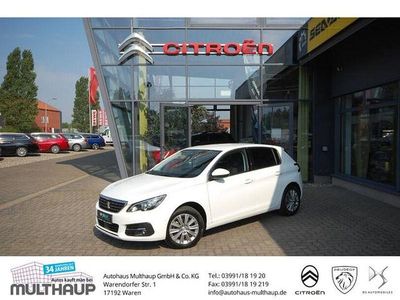 Gebraucht Peugeot 308 Allure 131 PS (96 kW) 2021 Weiß Limousine