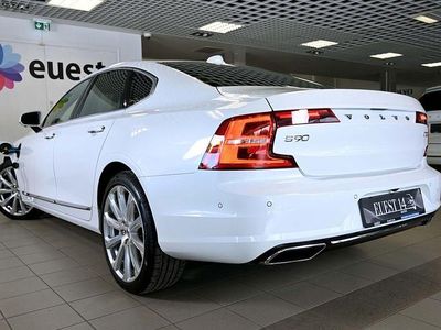 Gebraucht Volvo S90 Inscription 320 PS (235 kW) 2017 Weiß Limousine