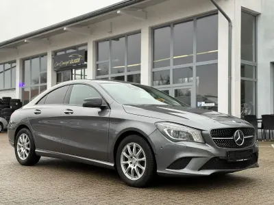 Gebraucht Mercedes CLA220 177 PS (130 kW) 2015 Grau Coupé