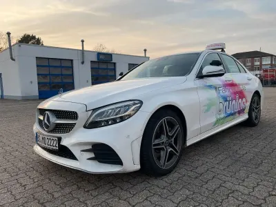 Gebraucht Mercedes C200 160 PS (117 kW) 2018 Beige Limousine