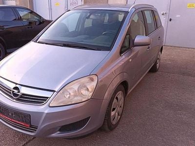 Gebraucht Opel Zafira 140 PS (102 kW) 2009 Silber Van / Kleinbus