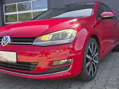 Gebraucht VW Golf VII Highline 150 PS (110 kW) 2014 Rot Limousine