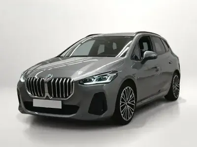 Gebraucht BMW 218 Active Tourer M Sport 136 PS (100 kW) 2025 Grau Van / Kleinbus