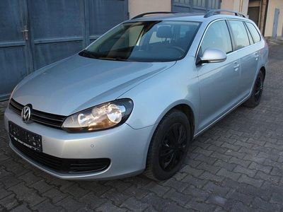Silber Gebraucht 2011 VW Golf VI Kleinwagen | 3.870 € (Guter Preis)