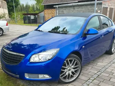 Gebraucht Opel Insignia Innovation 179 PS (131 kW) 2011 Schwarz Limousine
