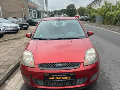 Gebraucht Ford Fiesta 60 PS (44 kW) 2008 Orange Kleinwagen