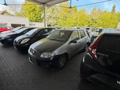 Usata Fiat Punto 60 CV (44 kW) 2003 Grigio Utilitaria