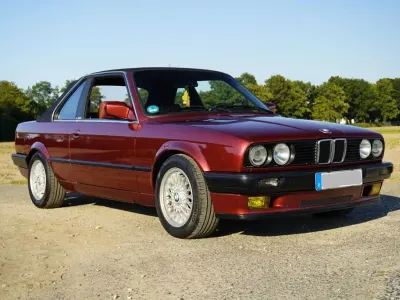 Gebraucht BMW 316 Basis 102 PS (75 kW) 1992 Rot Cabrio