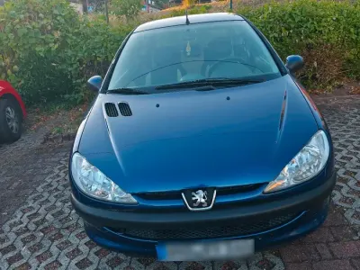 Gebraucht Peugeot 205 89 PS (65 kW) 2005 Blau Kleinwagen