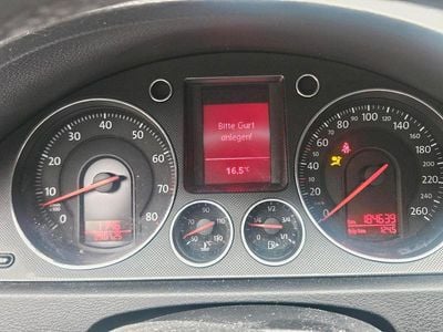 VW Passat