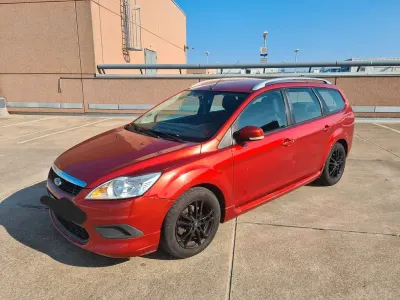 Gebraucht Ford Focus 109 PS (80 kW) 2008 Orange Limousine