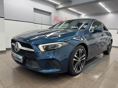 Gebraucht Mercedes A180 Edition 1 310 PS (228 kW) 2019 Blau Kombi