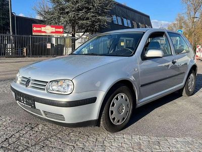 Usata VW Golf III 75 CV (55 kW) 1999 Argento Berlina