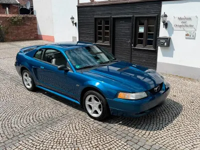 Gebraucht Ford Mustang GT 260 PS (191 kW) 2000 Blau Coupé