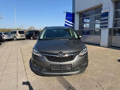 Usata Opel Zafira Edition 140 CV (102 kW) 2017 Grigio Monovolume