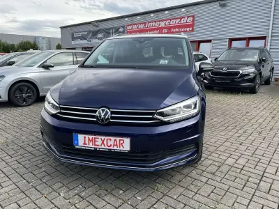 Gebraucht VW Touran Goal 150 PS (110 kW) 2025 Blau Van / Kleinbus