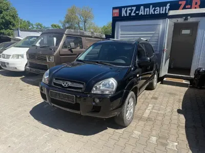 Usata Hyundai Tucson GLS 141 CV (103 kW) 2006 Nero SUV
