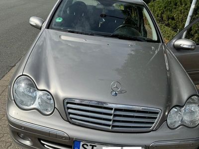 Mercedes C220