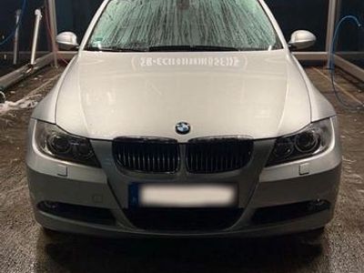 Brugt BMW 325 218 HK (160 kW) 2005 Sølv Sedan