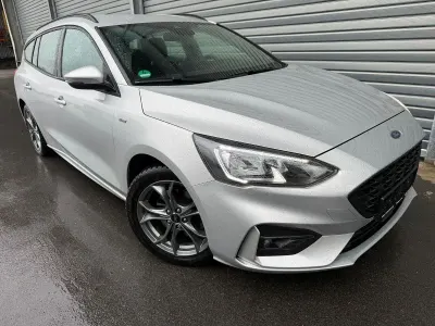 Gebraucht Ford Focus ST-Line 125 PS (91 kW) 2020 Grau Kombi
