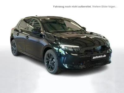 Gebraucht Opel Corsa 131 PS (96 kW) 2024 Lackierung schwarz perla nera/typ aussenverkleidung metallic Kleinwagen