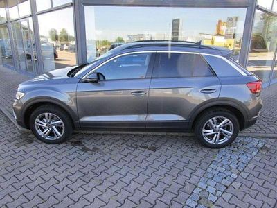 Neu VW T-Roc Life 150 PS (110 kW) 2025 Grau SUV