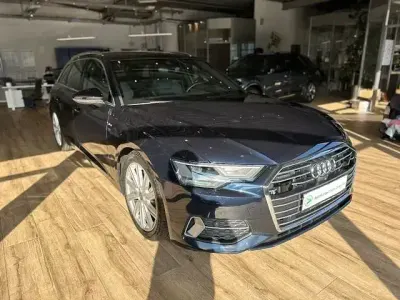Gebraucht Audi A6 Ambiente 231 PS (169 kW) 2019 Blau Kombi